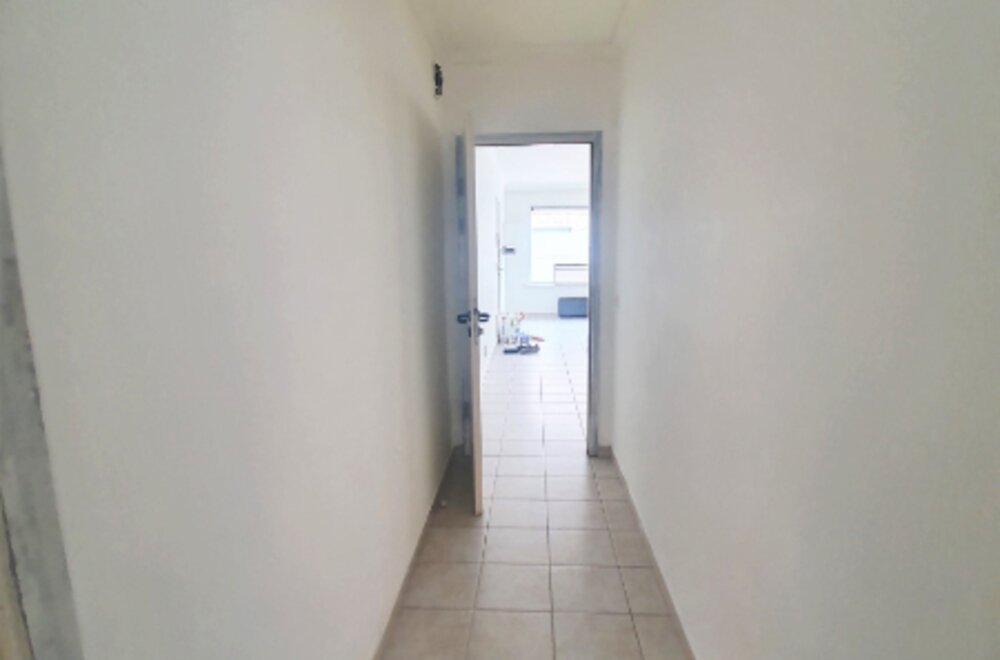 goed-gelegen-opbrengsteigendom-van-3-verhuurde-appartementen-003.jpg
