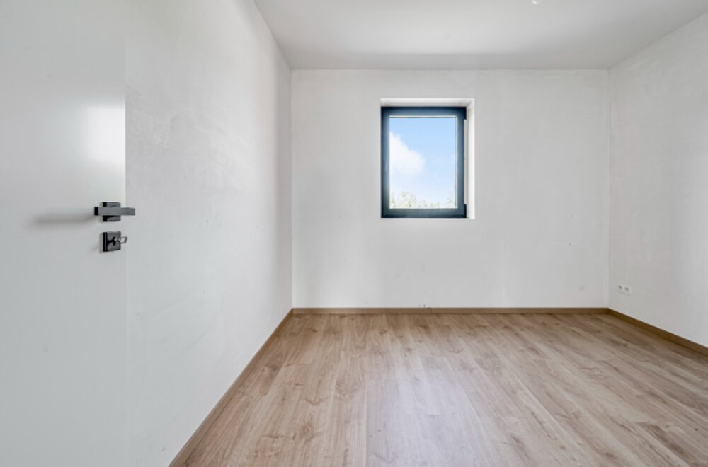 gunstig-gelegen-half-open-nieuwbouwwoning-op-ca-768m2-grond013.jpg