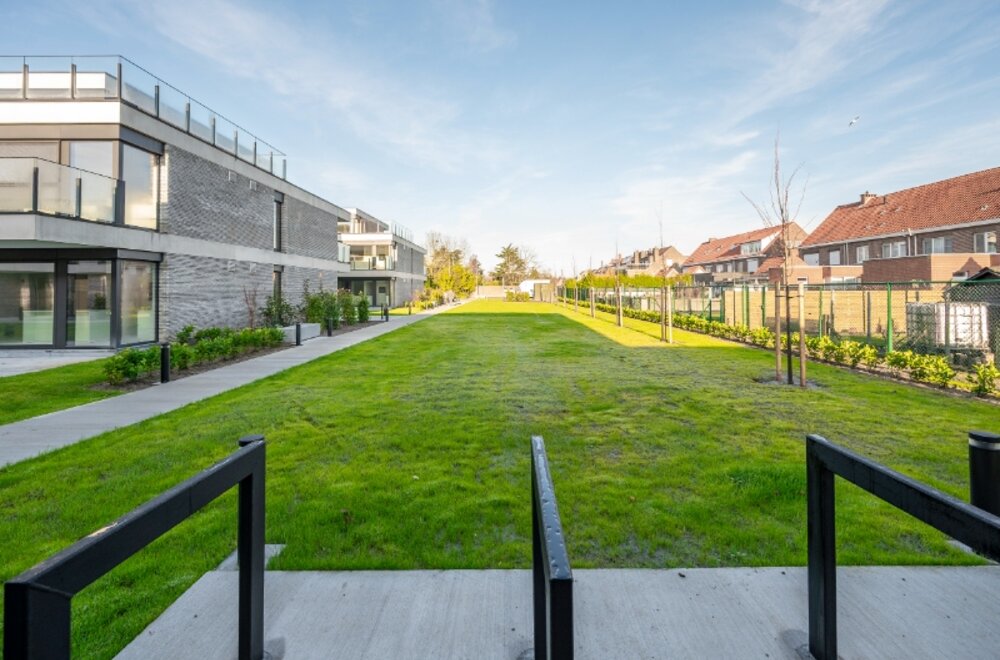 gelijkvloersapp-met-2-slaapkamers-en-mooie-tuin-6-btw-mogelijk-002.jpg