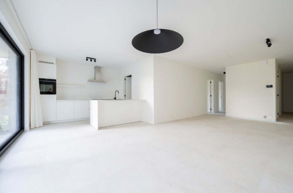 gelijkvloersapp-met-2-slaapkamers-en-mooie-tuin-6-btw-mogelijk-012.jpg