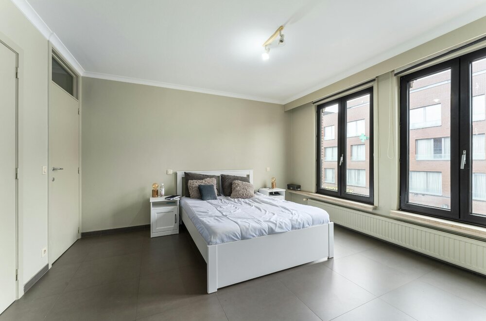 instapklaar-appartement-81-m-met-1-slaapkamer-te-koop007.jpg