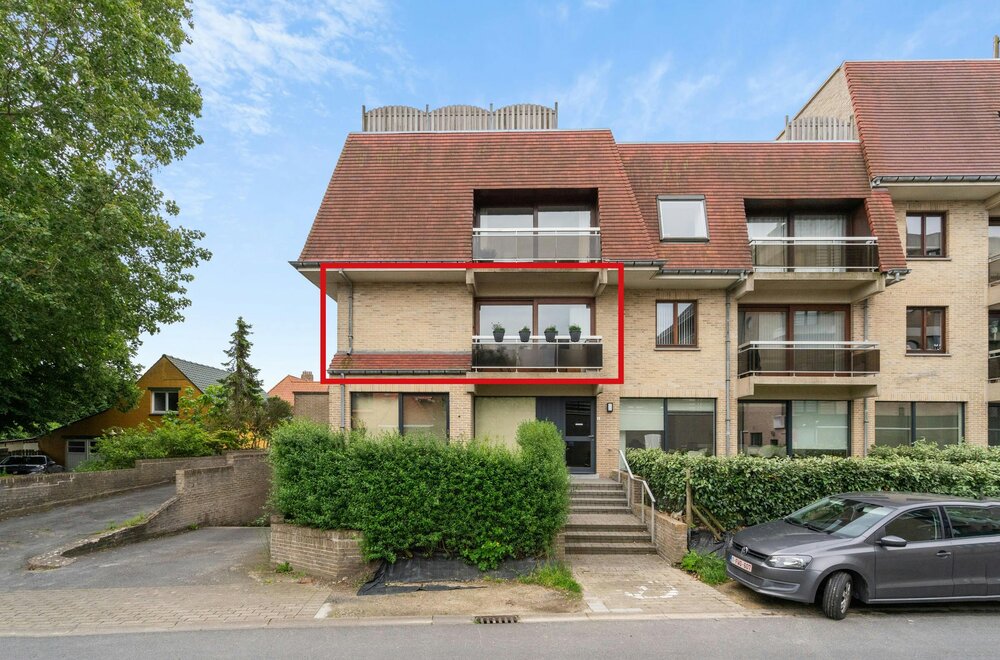 appartement-met-2-slaapkamers-in-centrum-sint-idesbald001.jpg