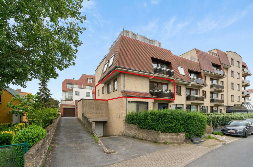 appartement-met-2-slaapkamers-in-centrum-sint-idesbald010.jpg