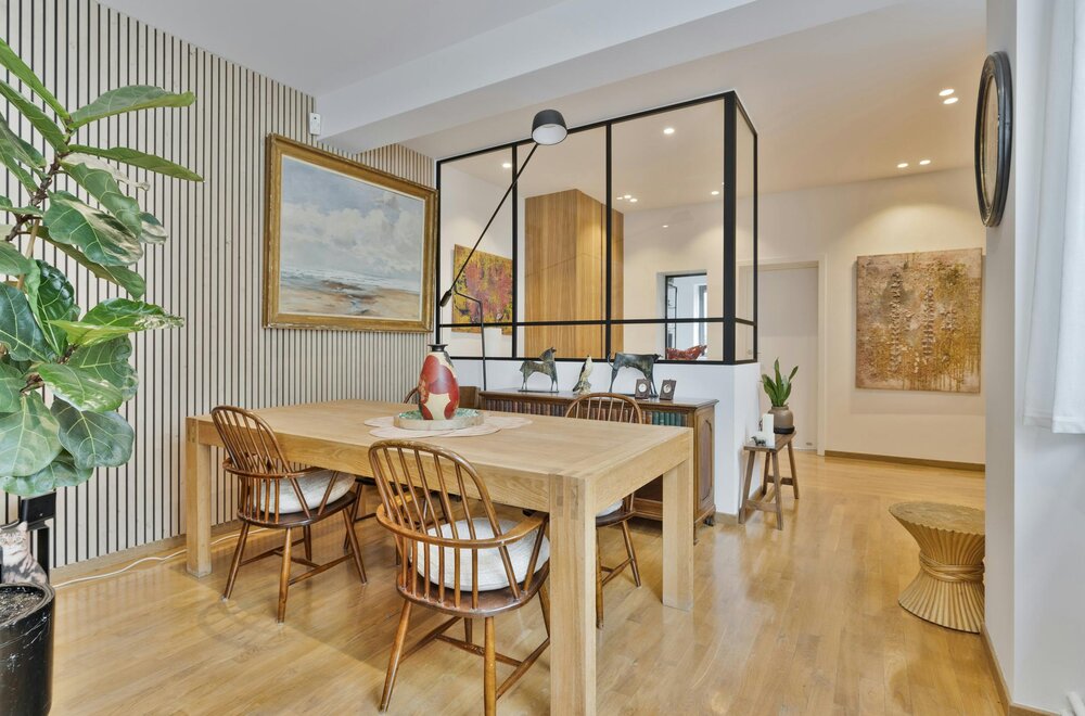 ruim-2-slaapkamer-appartement-te-koop-in-koekelberg-003.jpg