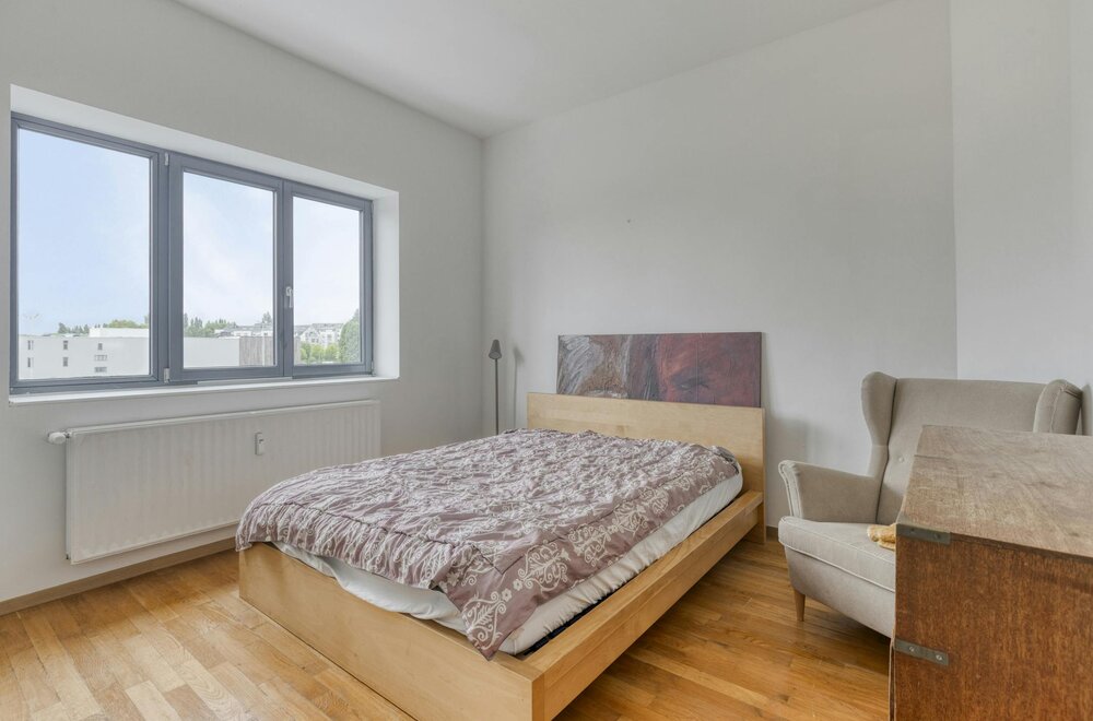 ruim-2-slaapkamer-appartement-te-koop-in-koekelberg-008.jpg