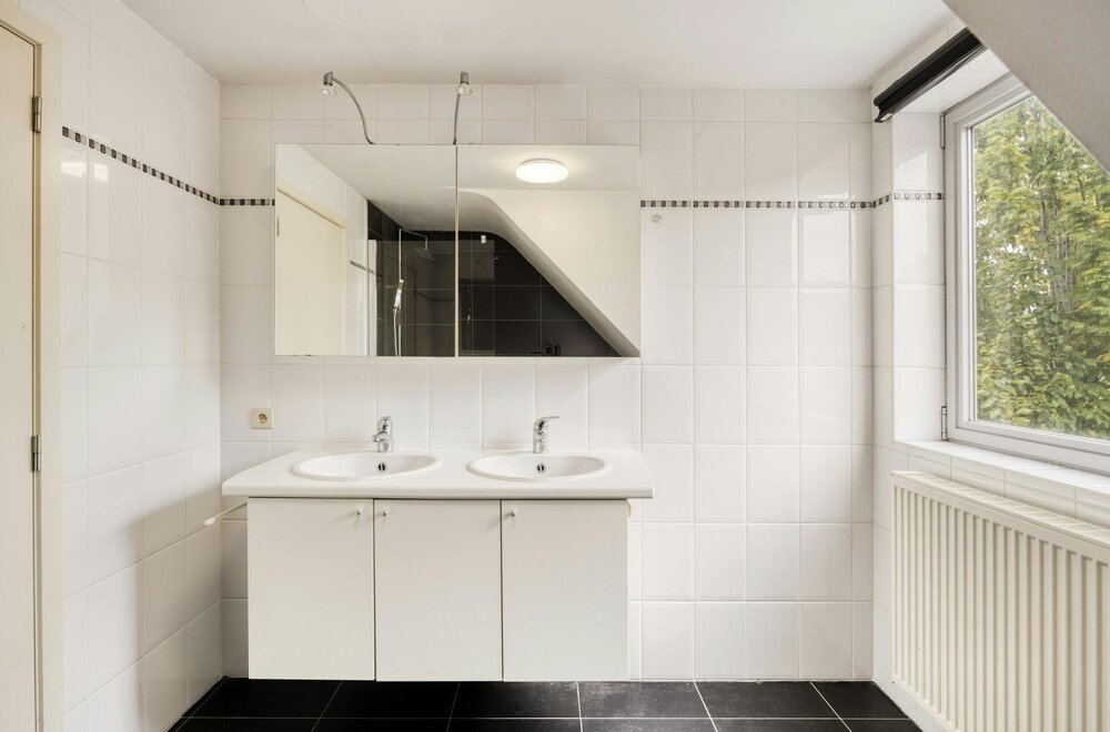 centraal-gelegen-studio-in-essen-met-staanplaats-te-koop-010.jpg