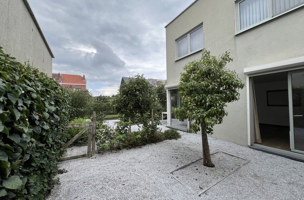prachtige-woning-met-dubbele-garage-014.jpg