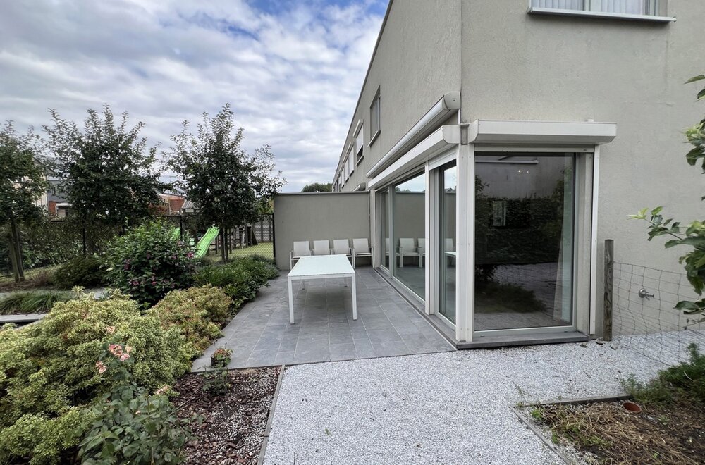 prachtige-woning-met-dubbele-garage-016.jpg