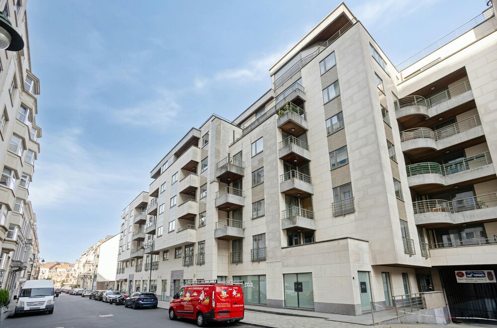 appartement-te-elsene-louizalaan-kastelein003.jpg