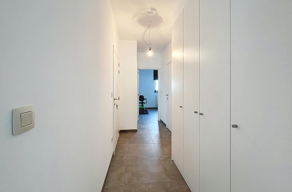 instapklaar-gelijkvloers-appartement-met-2-slaapkamers-in-sint-stevens-woluwe010.jpg
