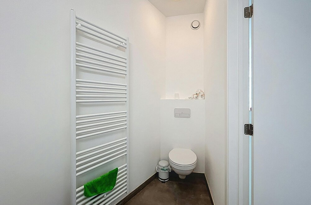 instapklaar-gelijkvloers-appartement-met-2-slaapkamers-in-sint-stevens-woluwe013.jpg