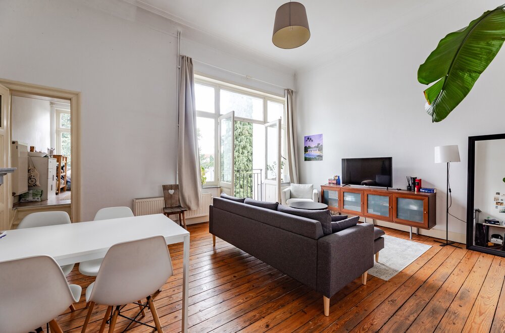 jubelpark-zeer-mooi-huis-verdeeld-in-3-appartementen011.jpg