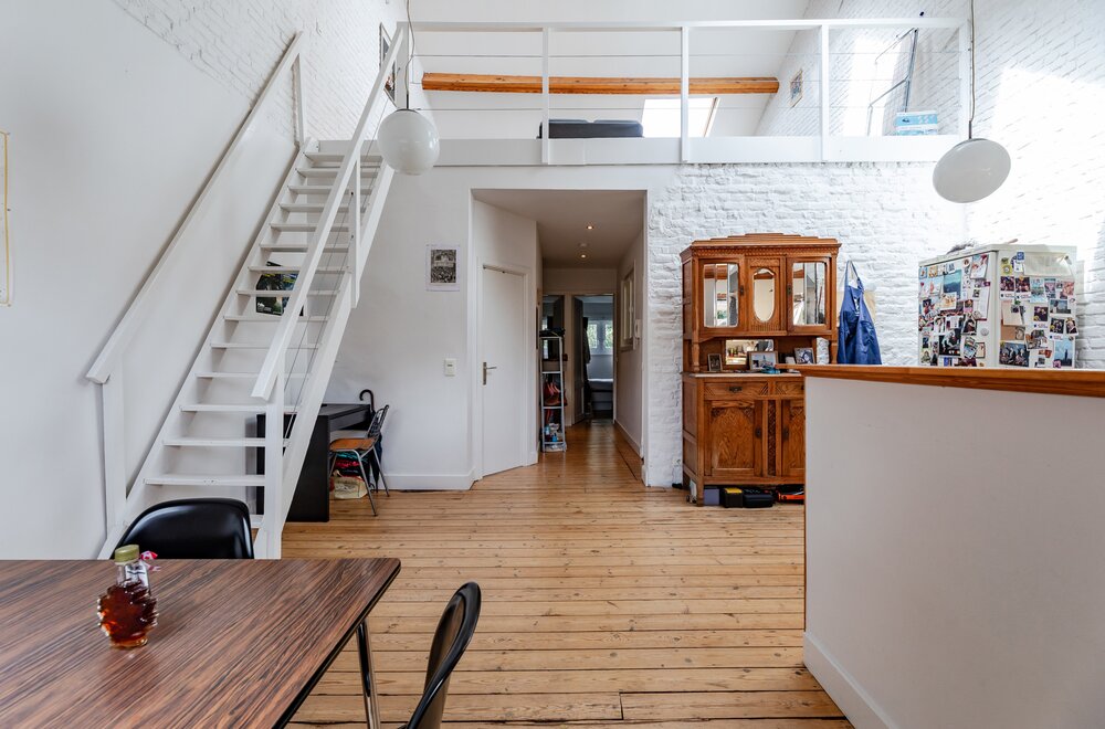 jubelpark-zeer-mooi-huis-verdeeld-in-3-appartementen017.jpg