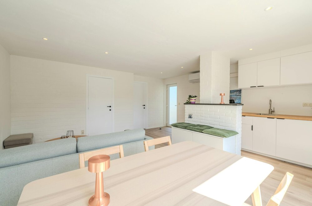 vakantiewoning-met-zongerichte-tuin-gelegen-op-rustige-ligging-te-westende-004.jpg