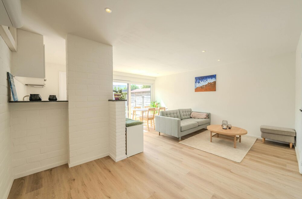 vakantiewoning-met-zongerichte-tuin-gelegen-op-rustige-ligging-te-westende-008.jpg