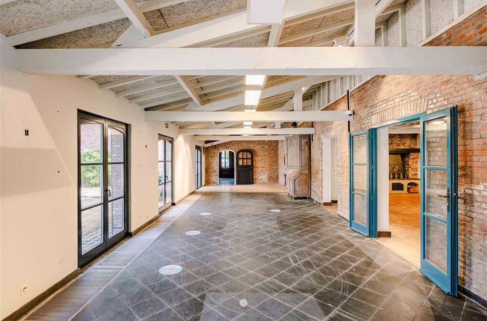 authentiek-handelspand-met-gerenoveerde-woning-te-temse007.jpg