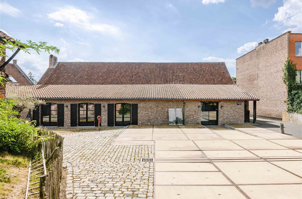 authentiek-handelspand-met-gerenoveerde-woning-te-temse014.jpg