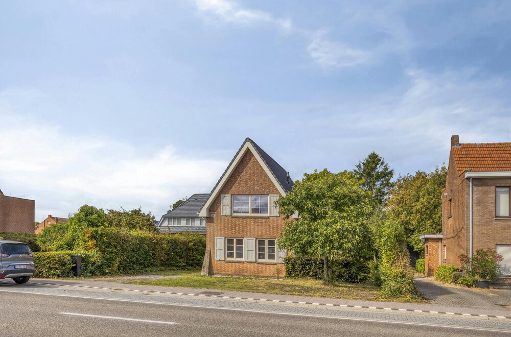 karaktervol-huis-te-koop-nabij-dorpskern-oostmalle-003.jpg