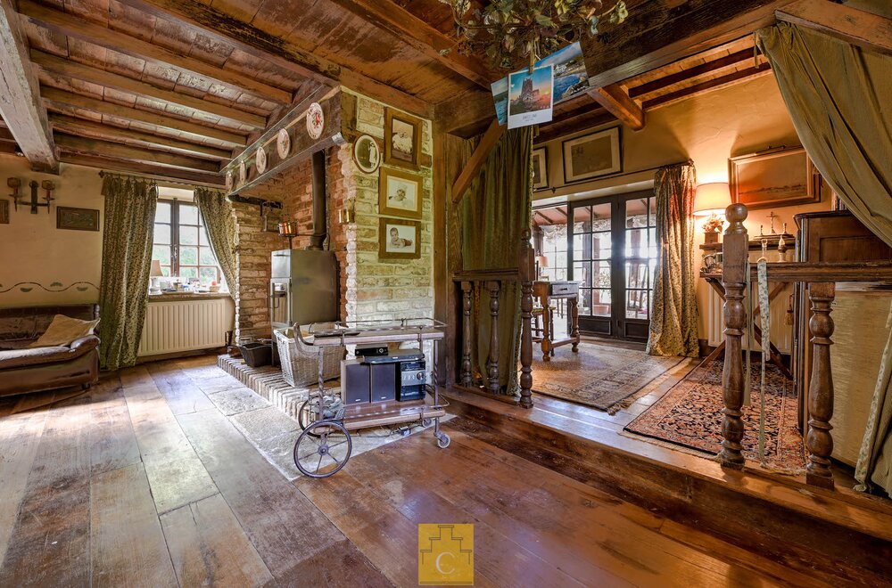 sfeervol-landhuis-met-schuur-garage-zwemvijver-en-poolhouse-3-paardenstallen-akkerland-en-weiland-idyllische-locatie-te-torhout-sint-henricus-2-55-ha017.jpg