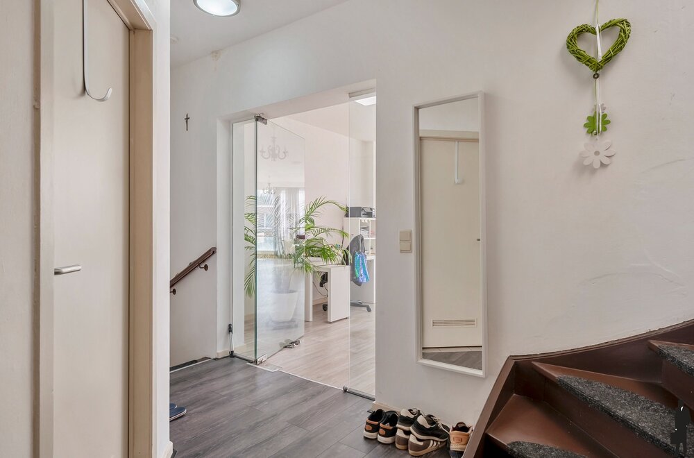 commercieel-gelijkvloers-met-duplex-in-brasschaat006.jpg