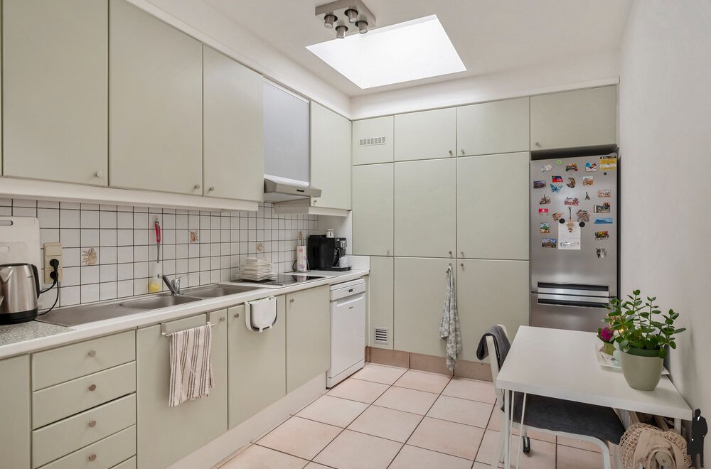 commercieel-gelijkvloers-met-duplex-in-brasschaat010.jpg