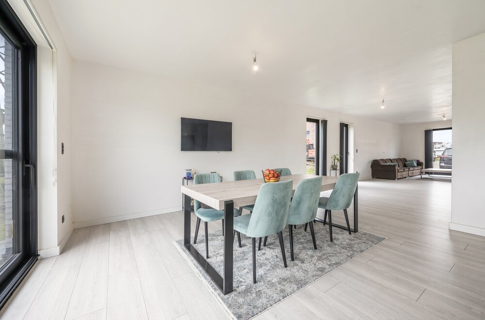 prachtige-woning-met-tuin-in-een-rustige-wijk-in-temse002.jpg