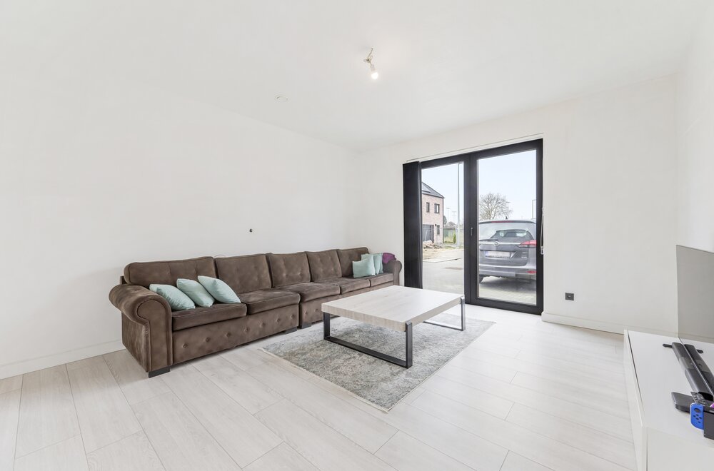 prachtige-woning-met-tuin-in-een-rustige-wijk-in-temse011.jpg