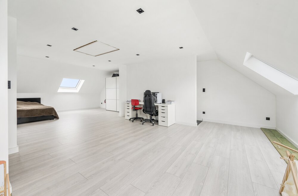 prachtige-woning-met-tuin-in-een-rustige-wijk-in-temse025.jpg