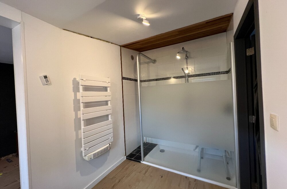 charmante-woning-in-zalige-tuin-met-gastenverblijf-007.jpg