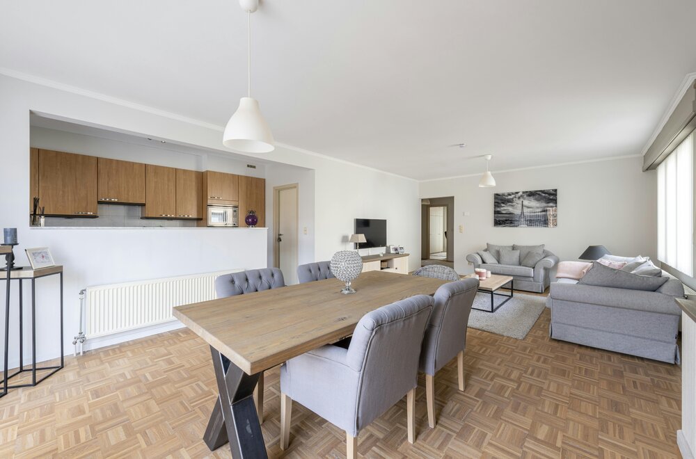lichtrijk-appartement-met-3-slaapkamers-te-koop-brasschaat-003.jpg