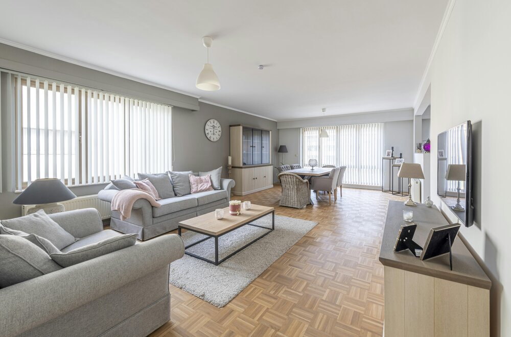 lichtrijk-appartement-met-3-slaapkamers-te-koop-brasschaat-005.jpg