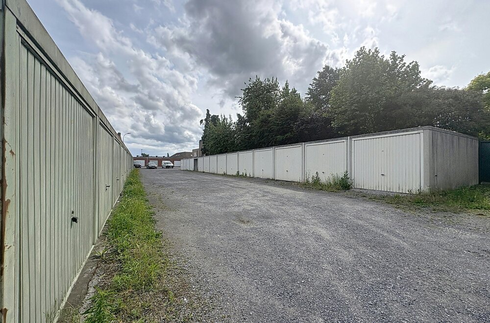 opbrengsteigendom-garageboxen-te-koop-in-sint-eloois-vijve007.jpg