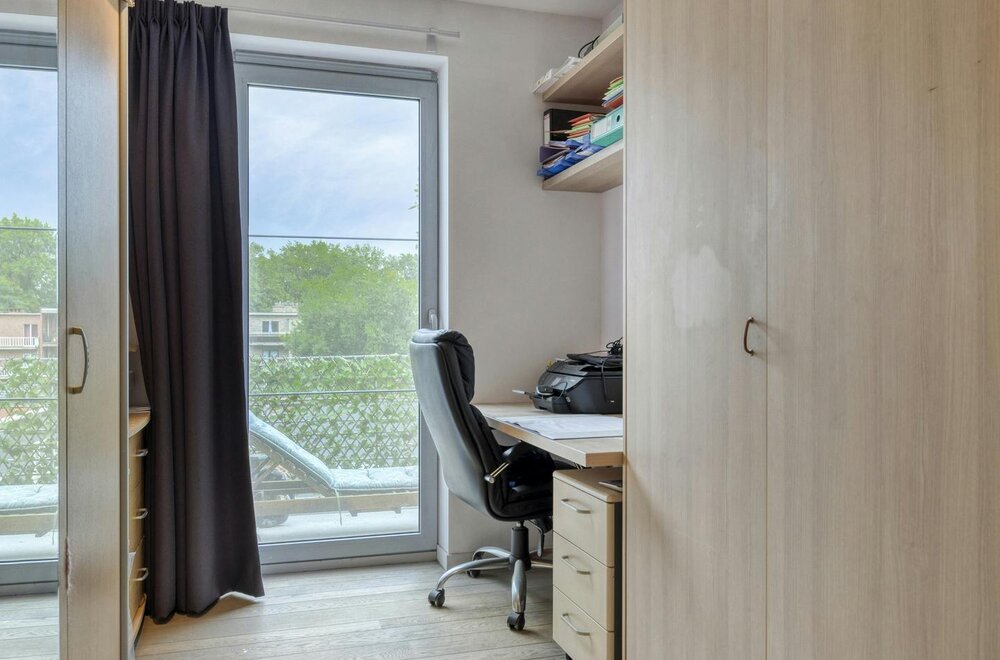 ruim-appartement-met-2-slpk-en-garage-te-koop-in-brasschaat015.jpg