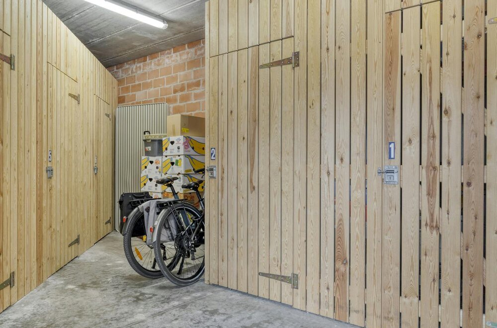 ruim-appartement-met-2-slpk-en-garage-te-koop-in-brasschaat021.jpg