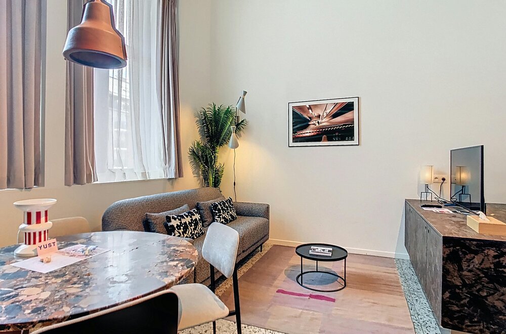 appartement-te-koop-in-collectief-woongebouw-yust-te-berchem001.jpg