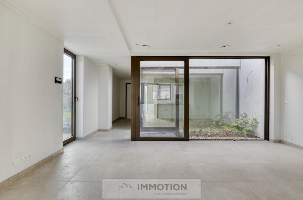 instapklaar-nieuw-1-slaapkamerappartement-met-terras-kortrijkstraat-127-zwevegem010.jpg