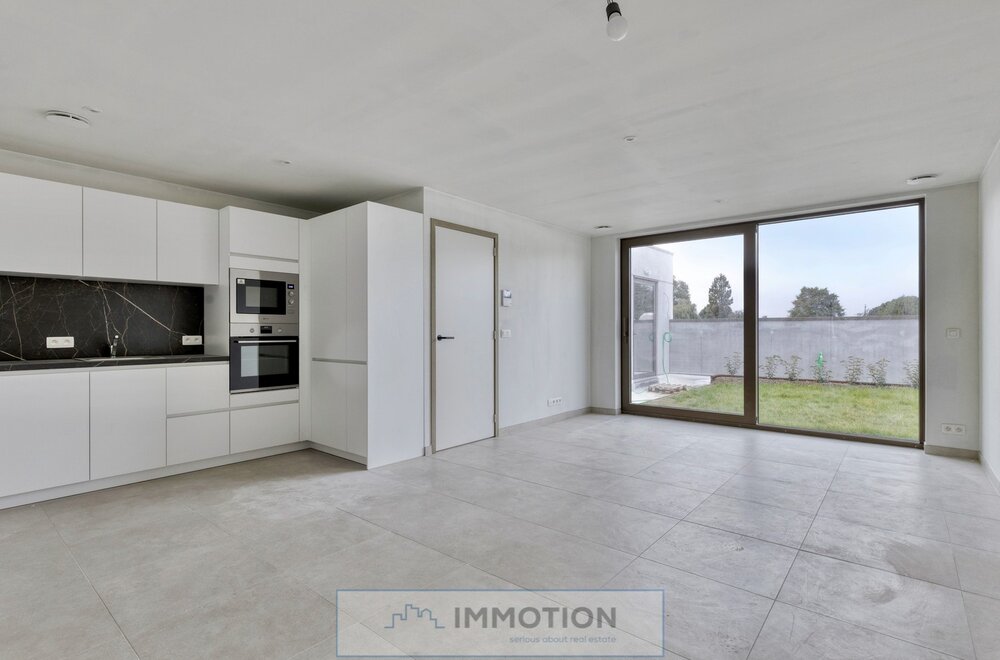 nieuw-2-slaapkamerappartement-met-tuin-en-terras-kortrijkstraat-127-zwevegem003.jpg