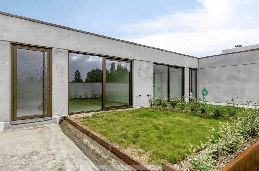 nieuw-2-slaapkamerappartement-met-tuin-en-terras-kortrijkstraat-127-zwevegem001.jpg
