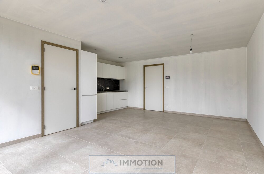 nieuw-2-slaapkamerappartement-met-tuin-en-terras-kortrijkstraat-127-zwevegem004.jpg