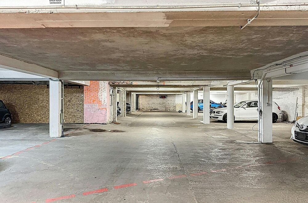 autostaanplaats-te-koop-in-antwerpen005.jpg