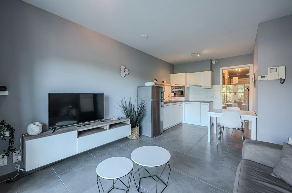 instapklaar-gelijkvloersappartement-met-zongerichte-tuin-006.jpg