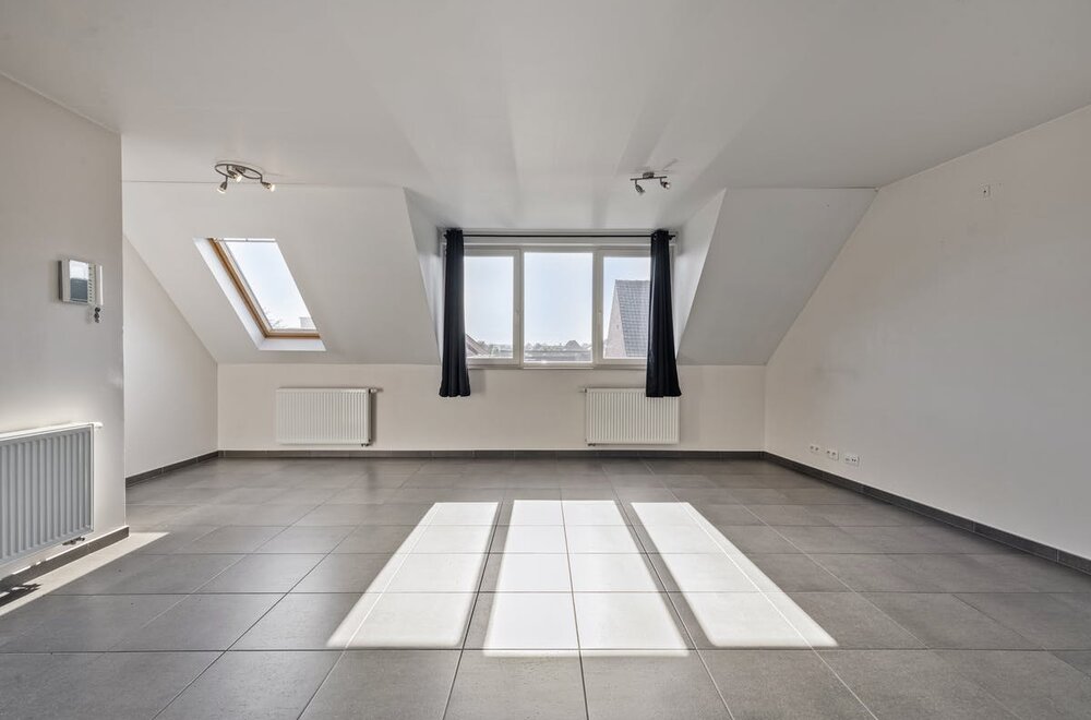 1-slaapkamerappartement-met-autostaanplaats-te-koop-in-lauwe003.jpg