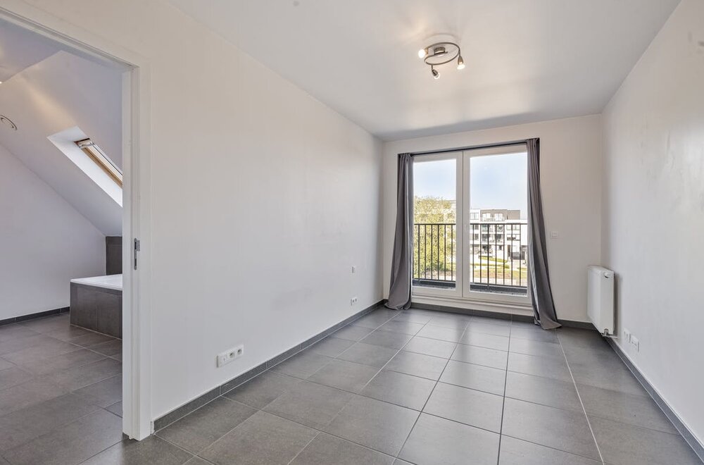 1-slaapkamerappartement-met-autostaanplaats-te-koop-in-lauwe007.jpg