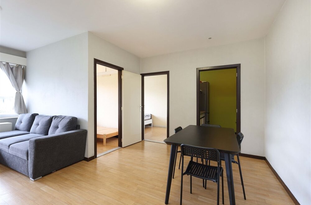 twee-slaapkamer-appartement-met-terras-en-kelderberging-op-toplocatie-in-genk002.jpg
