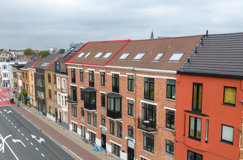 penthouse-met-terras-nabij-sint-pietersstation016.jpg