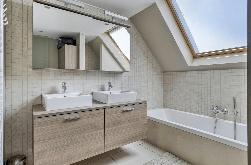 prachtig-duplex-appartement-109m-met-2-slpk-in-rumbeke009.jpg