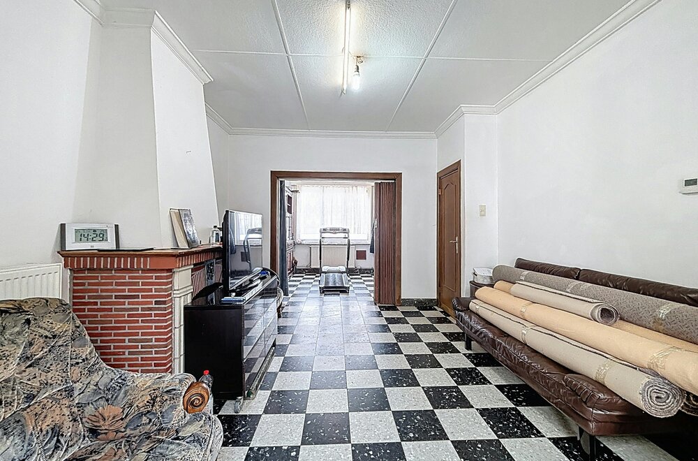 te-renoveren-woning-te-koop-in-kortrijk-003.jpg