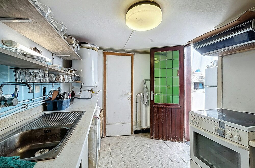 te-renoveren-woning-te-koop-in-kortrijk-008.jpg