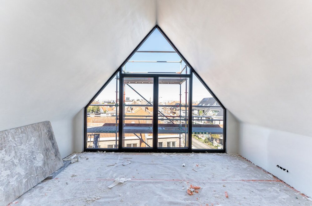 prachtige-penthouse-met-2-slaapkamer-en-open-zicht001.jpg