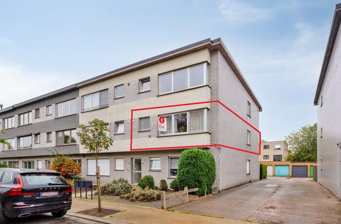 2940 Hoevenen